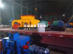 雙齒輥破碎機(jī)如何排料才能不堵料？